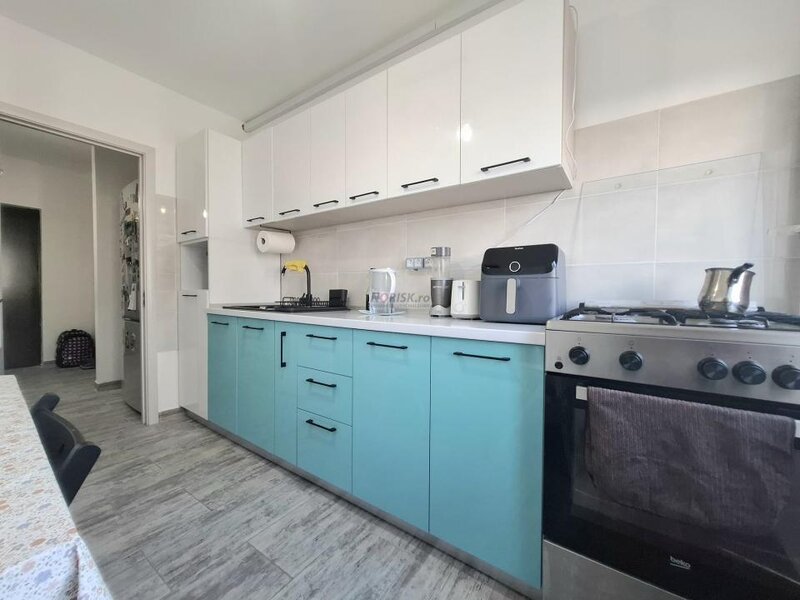 Calea Vitan, 2 camere, decomandat, 56 mp, renovat