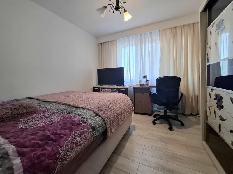 Calea Vitan, 2 camere, decomandat, 56 mp, renovat