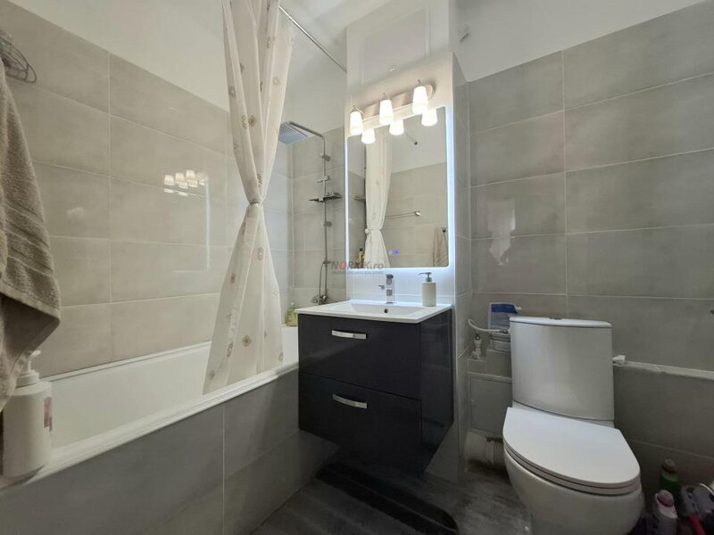 Calea Vitan, 2 camere, decomandat, 56 mp, renovat